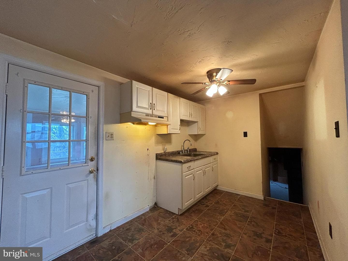 3140 Lark Drive photo 3