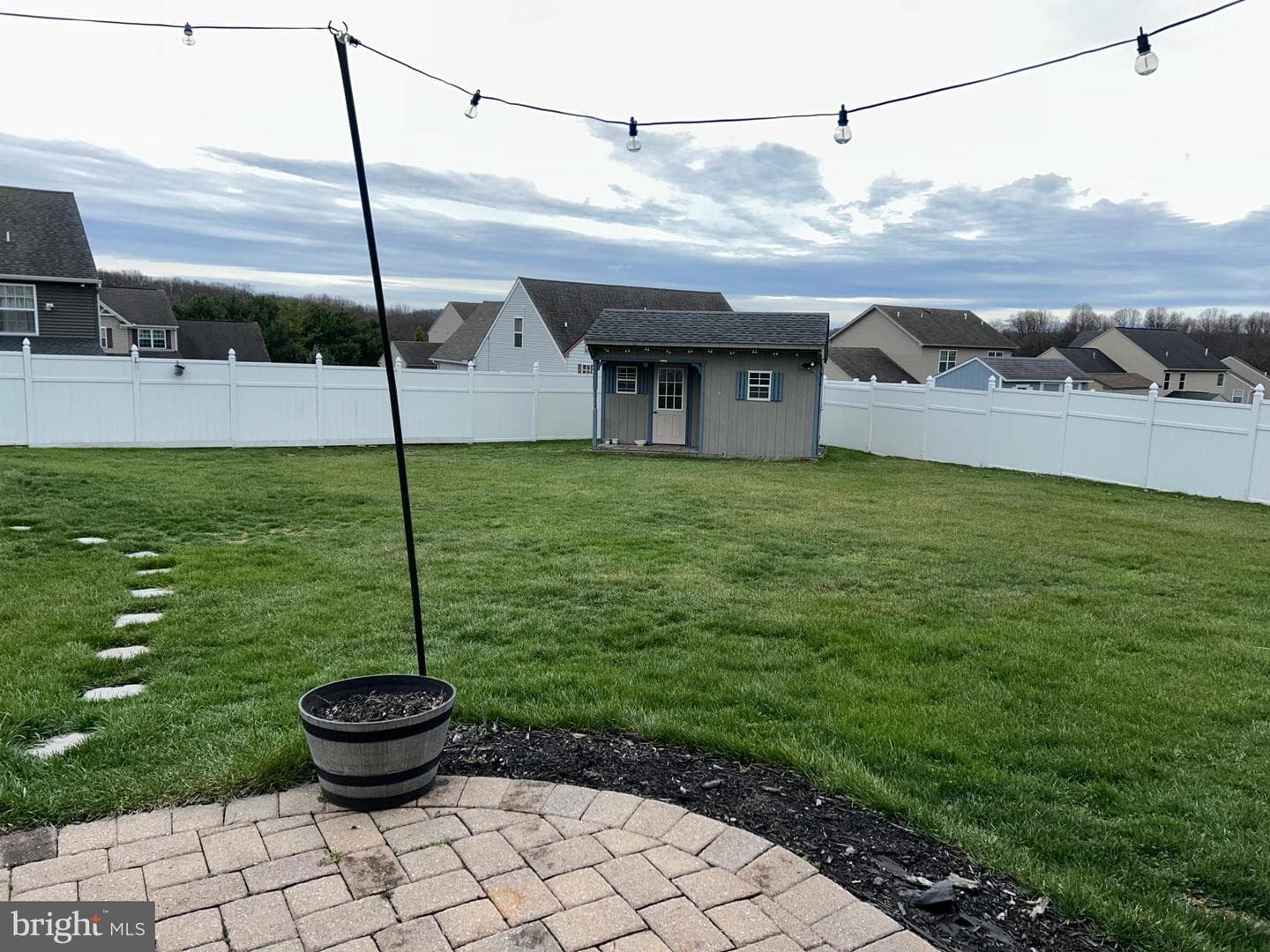 322 Woodbridge Drive photo 38