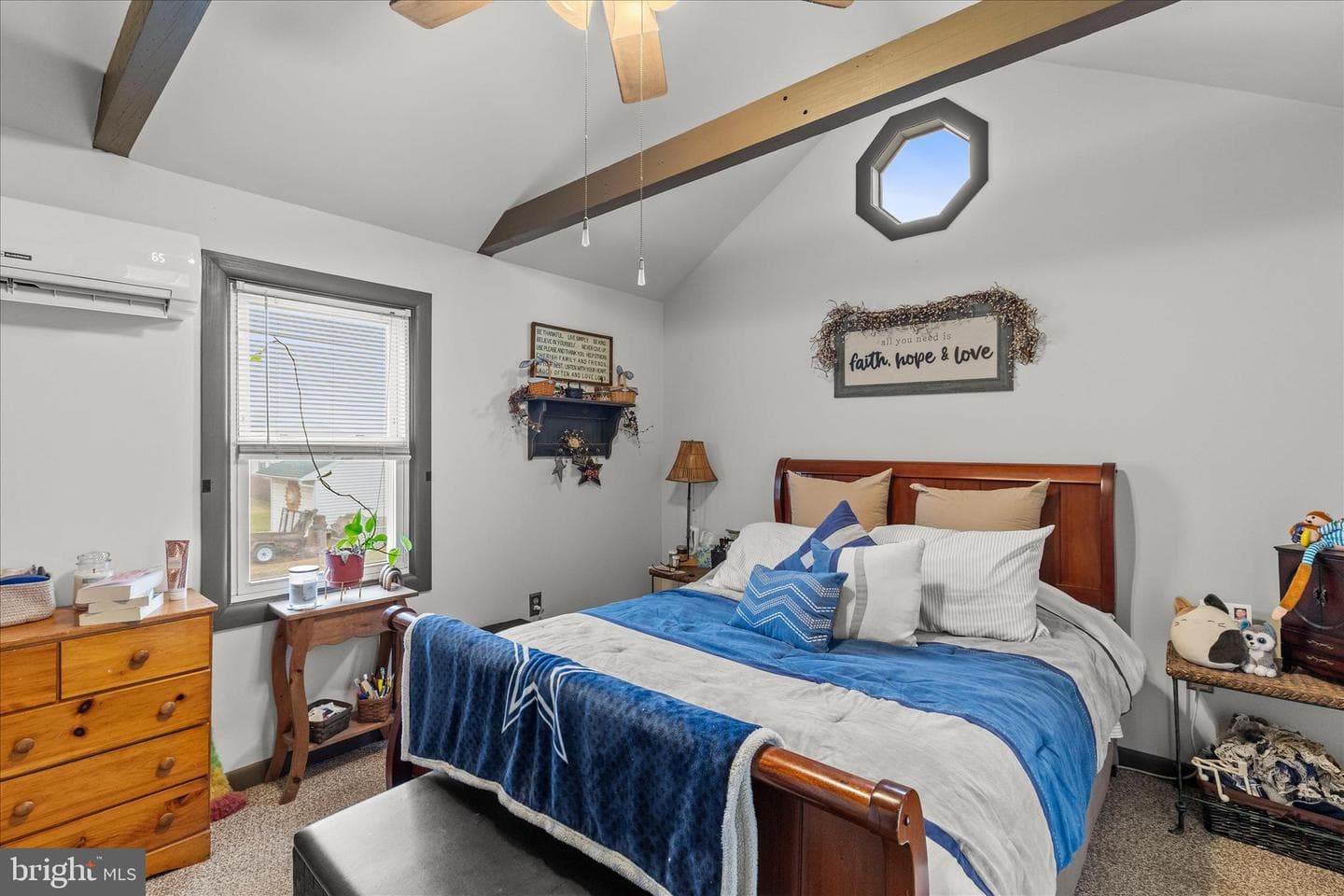2250 Marion photo 13