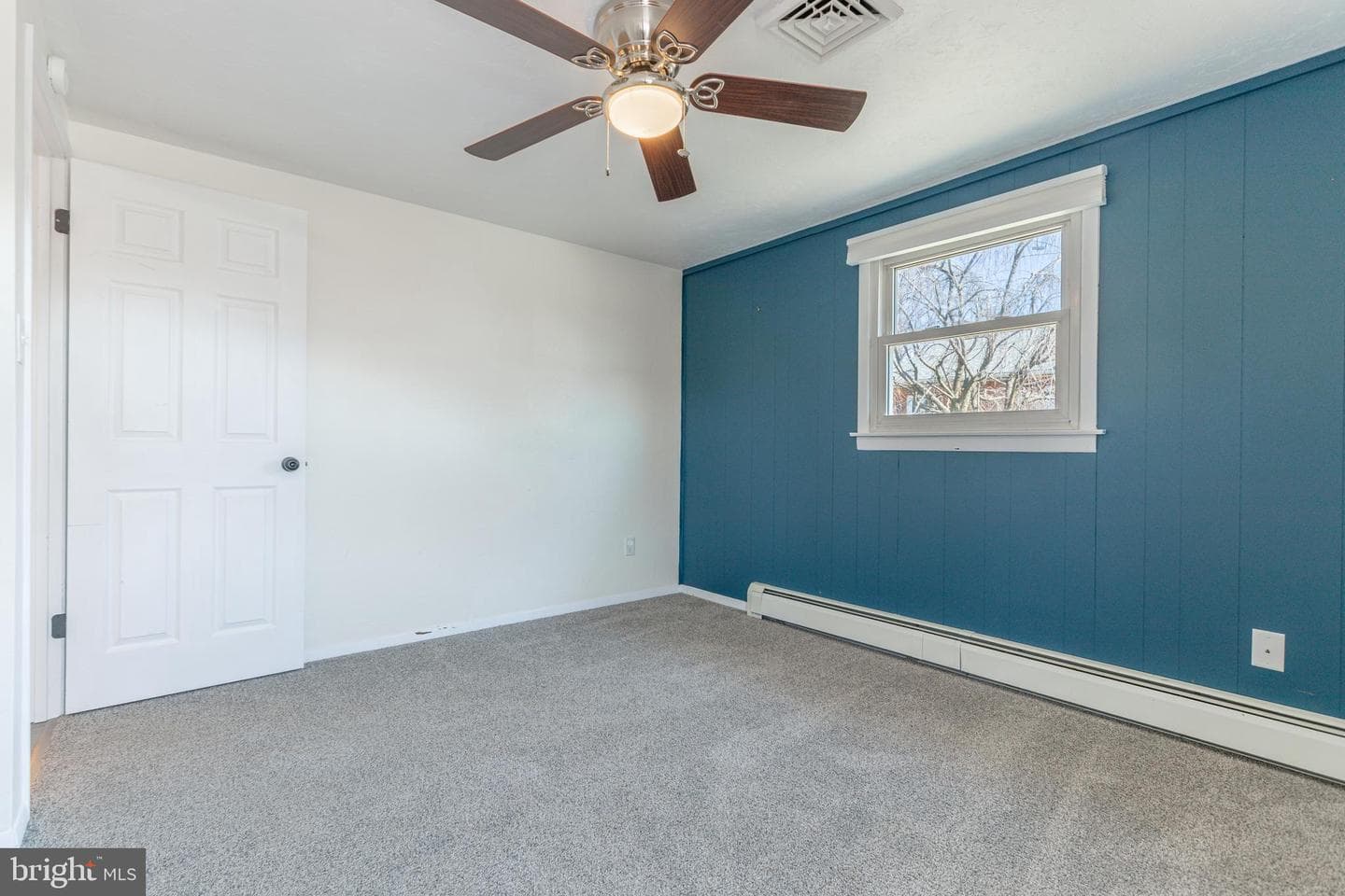282 E Broadway photo 25