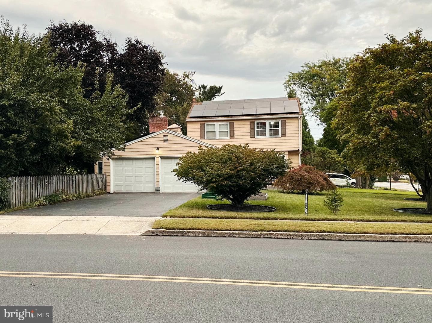 966 Mccosh Street photo 33