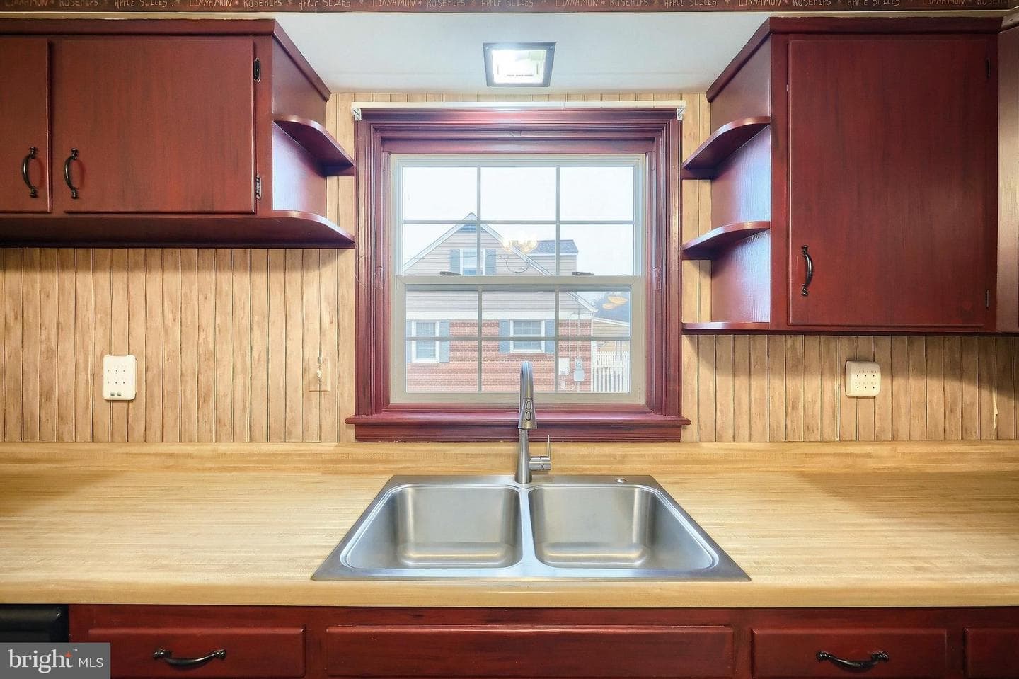 2180 Hess Road photo 13
