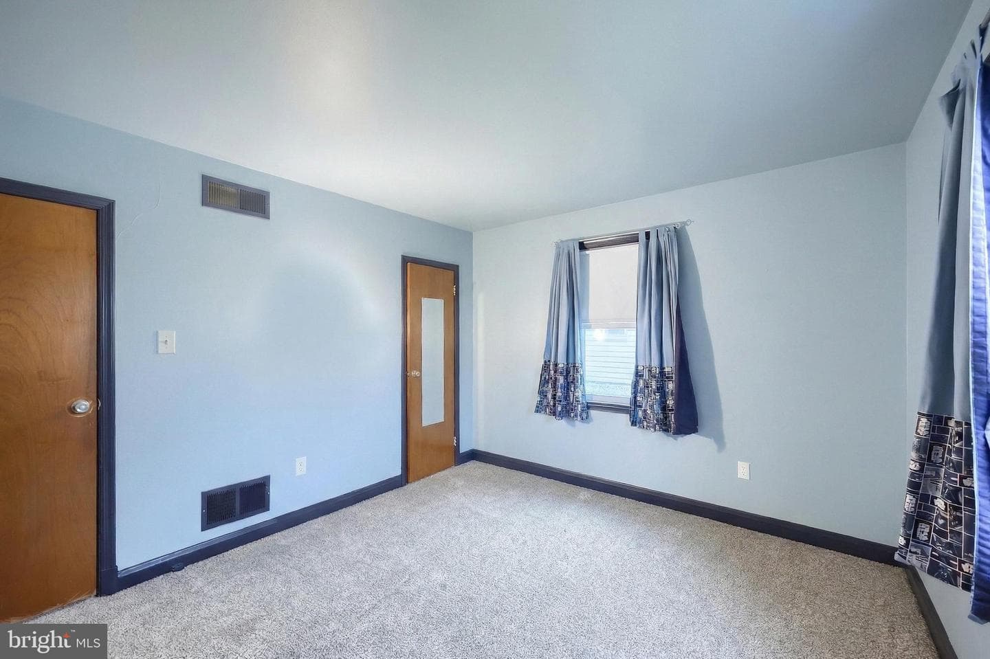2180 Hess Road photo 20