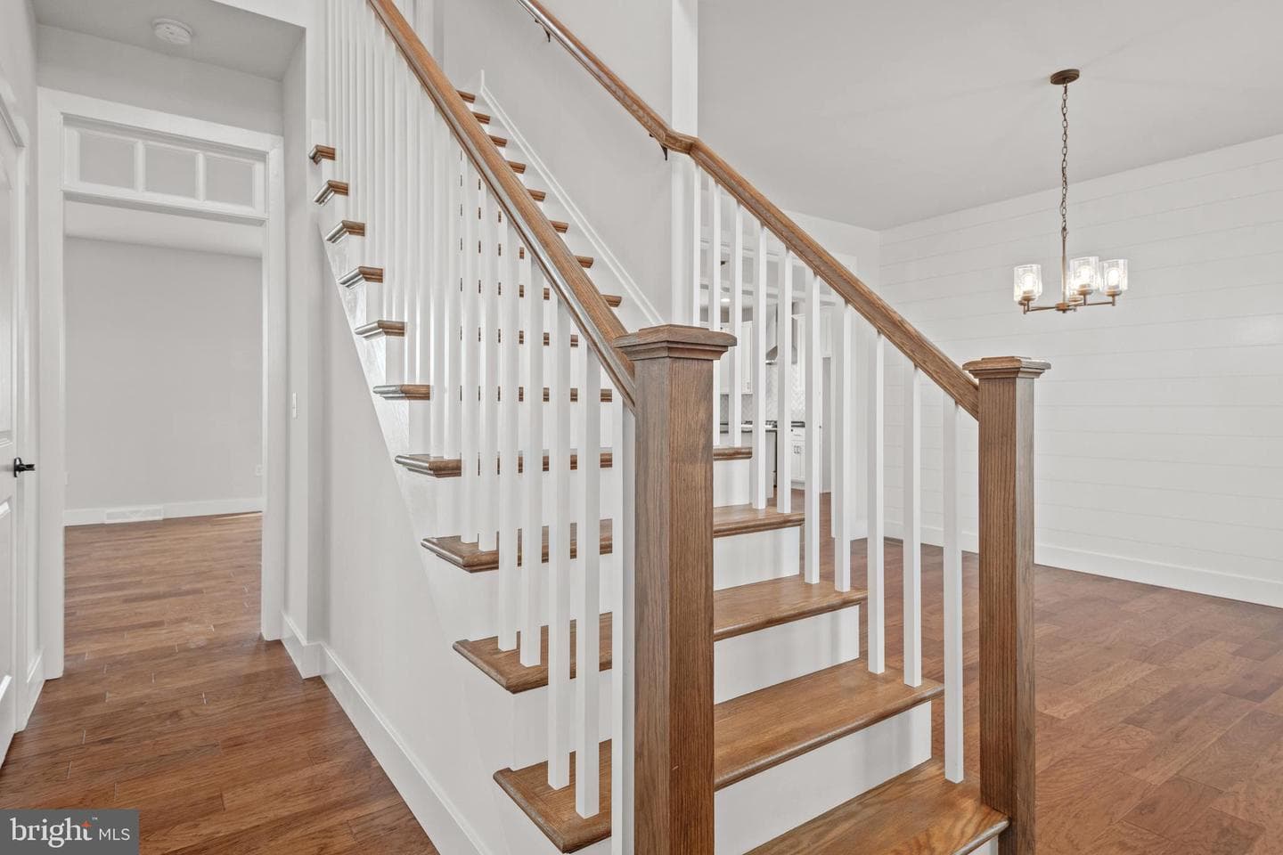 502 Winding Way #windsor Model photo 7