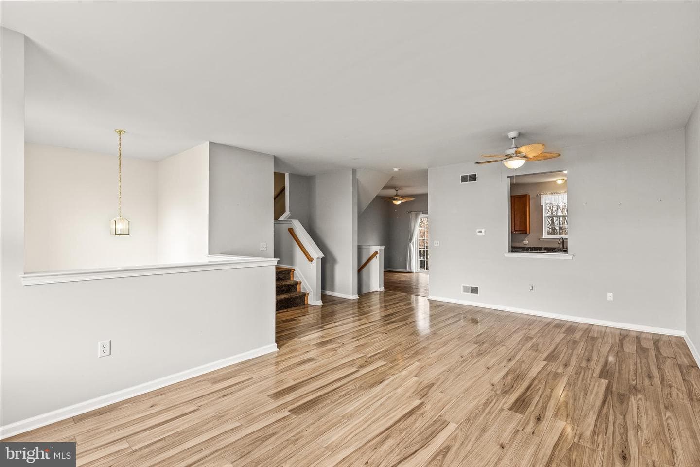 505 Marion Road photo 11
