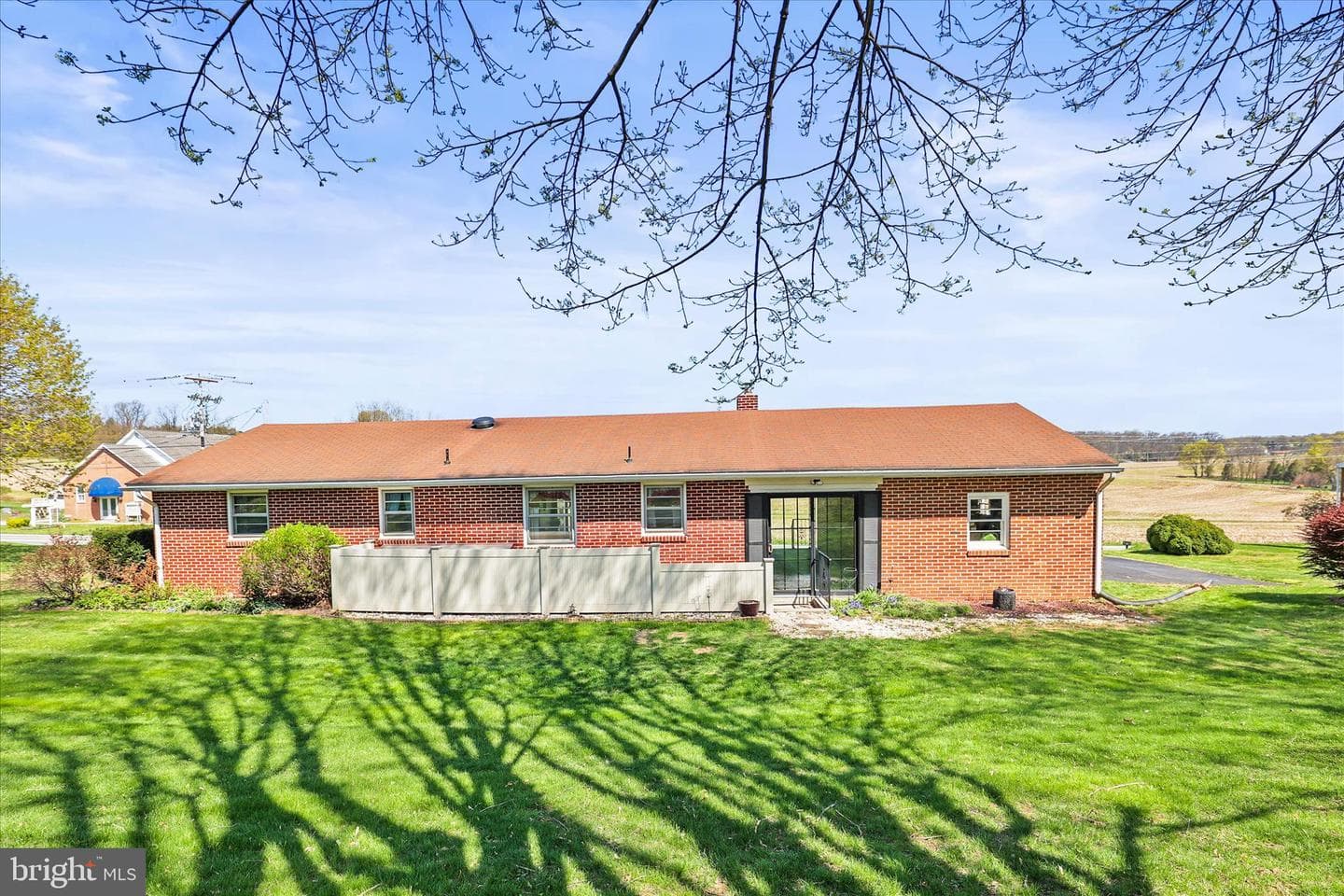 3530 E Prospect Road photo 33