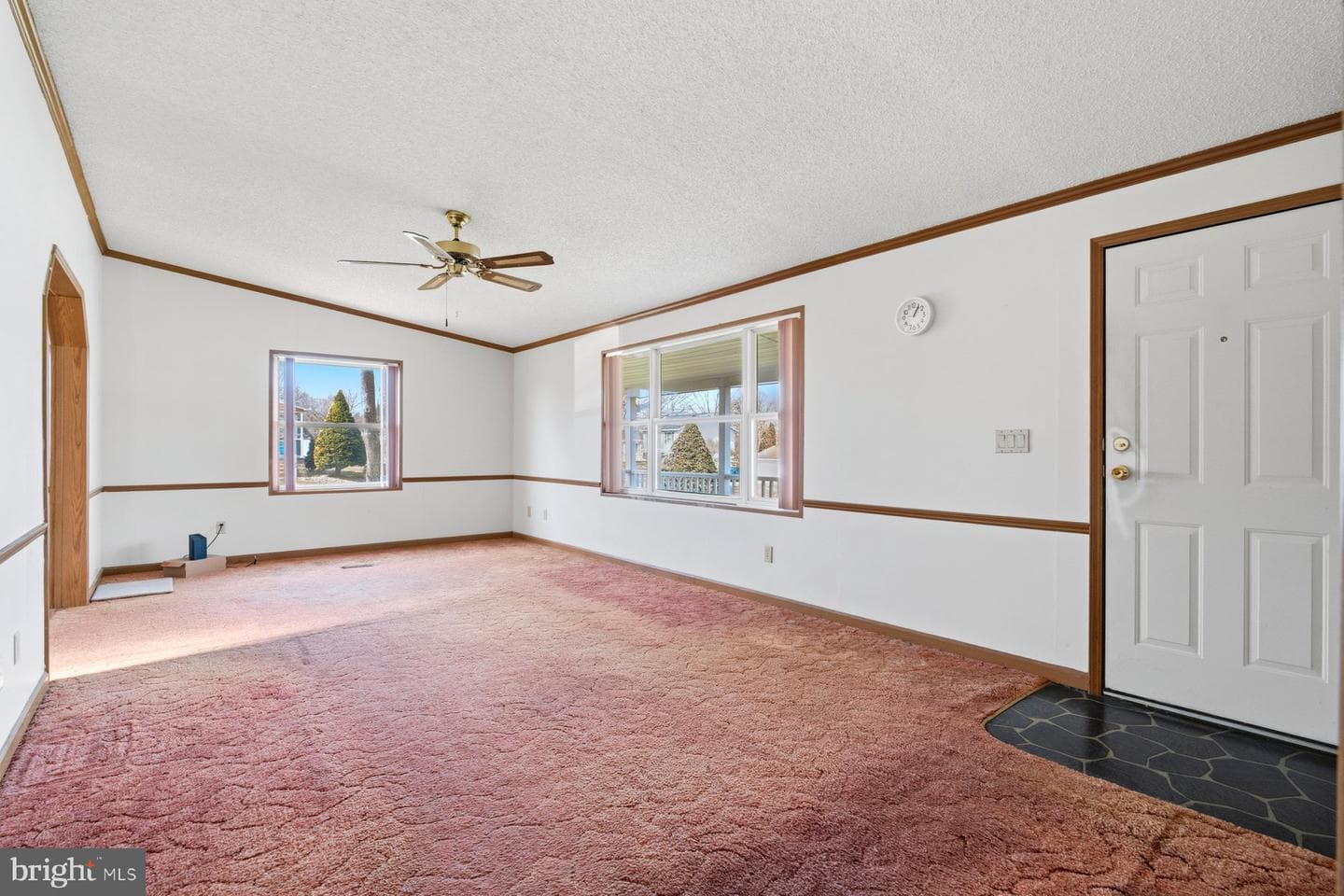 430 Clover Lane photo 4