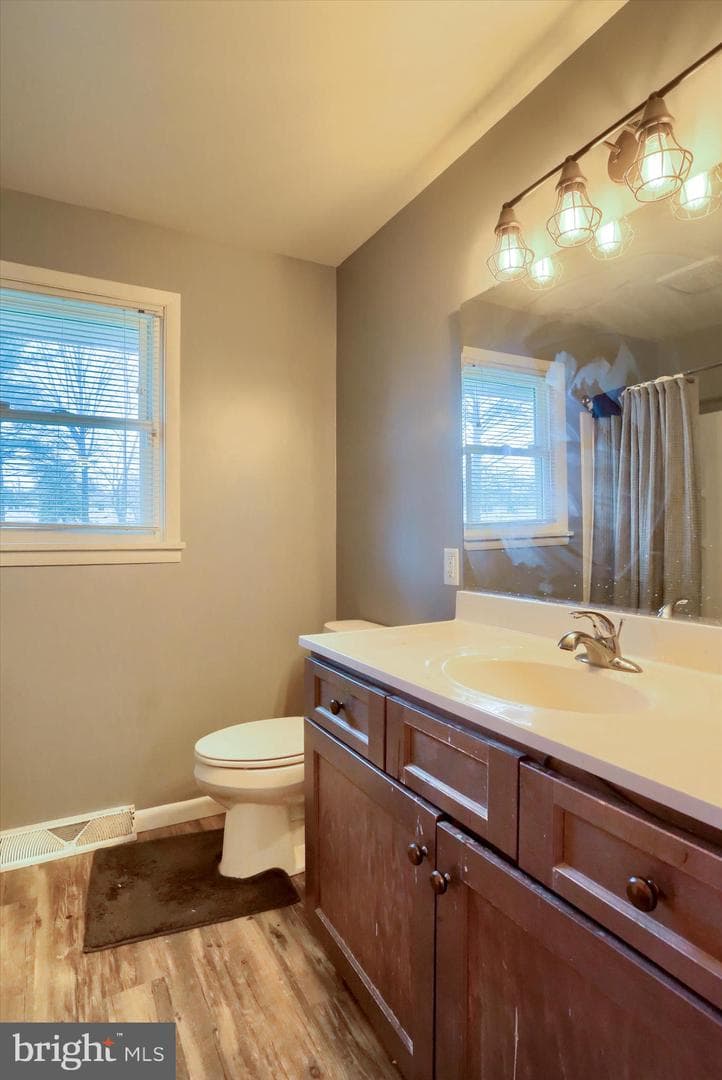 2589 Audlyn Drive photo 21