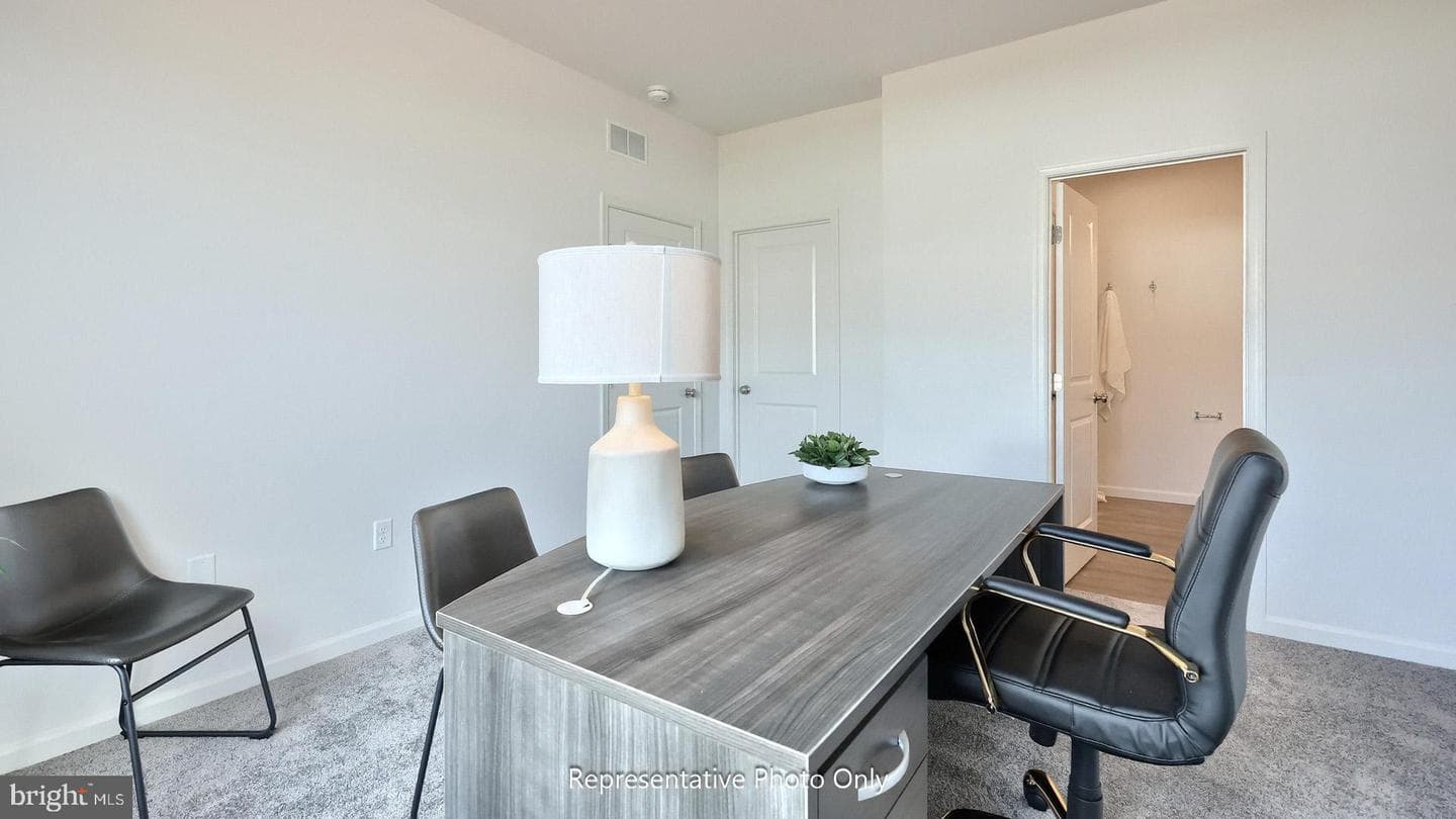 7479 Saint Patrick Court photo 14
