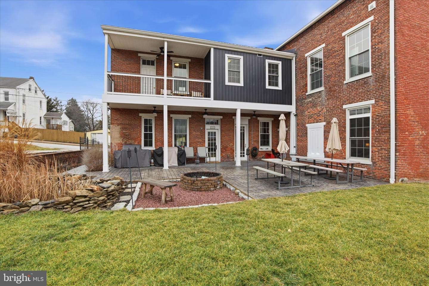 302 S Front Street photo 51