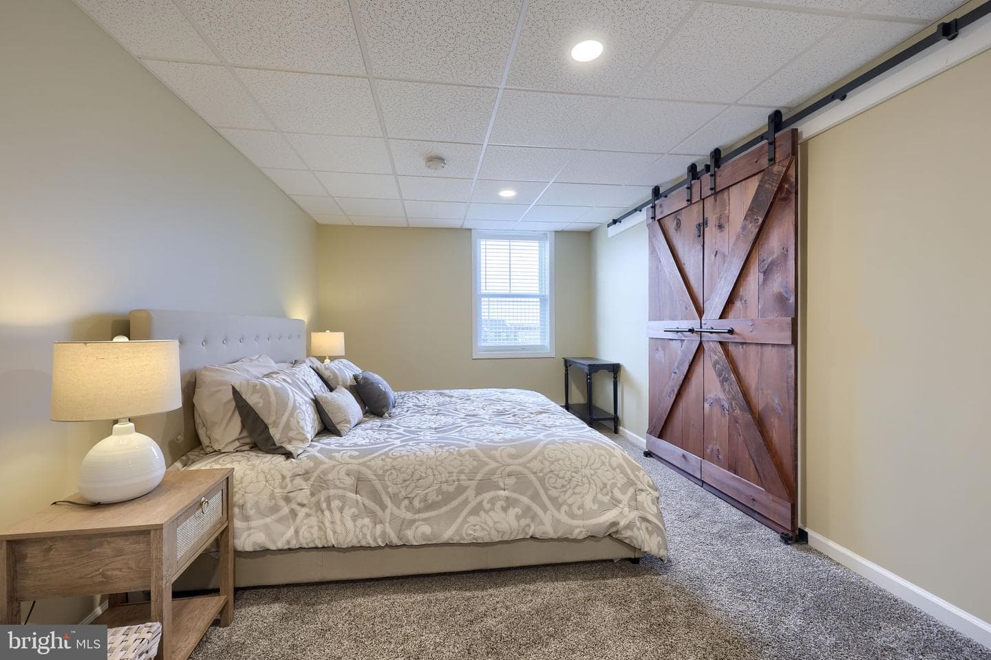 8 Ivanhoe Lane photo 65
