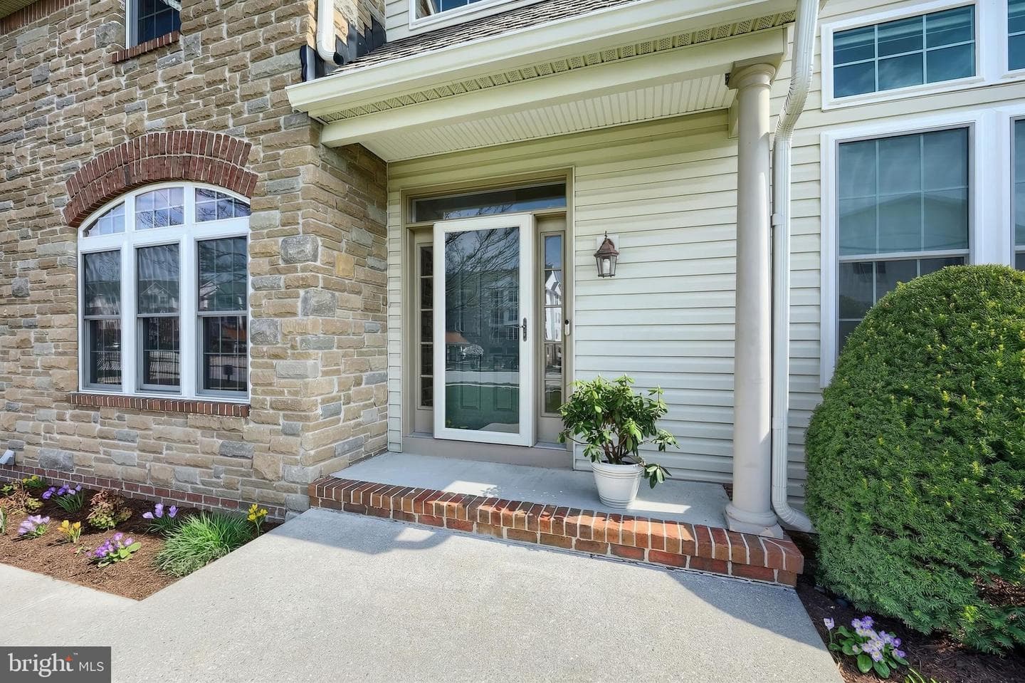 1100 Turnberry Lane photo 3