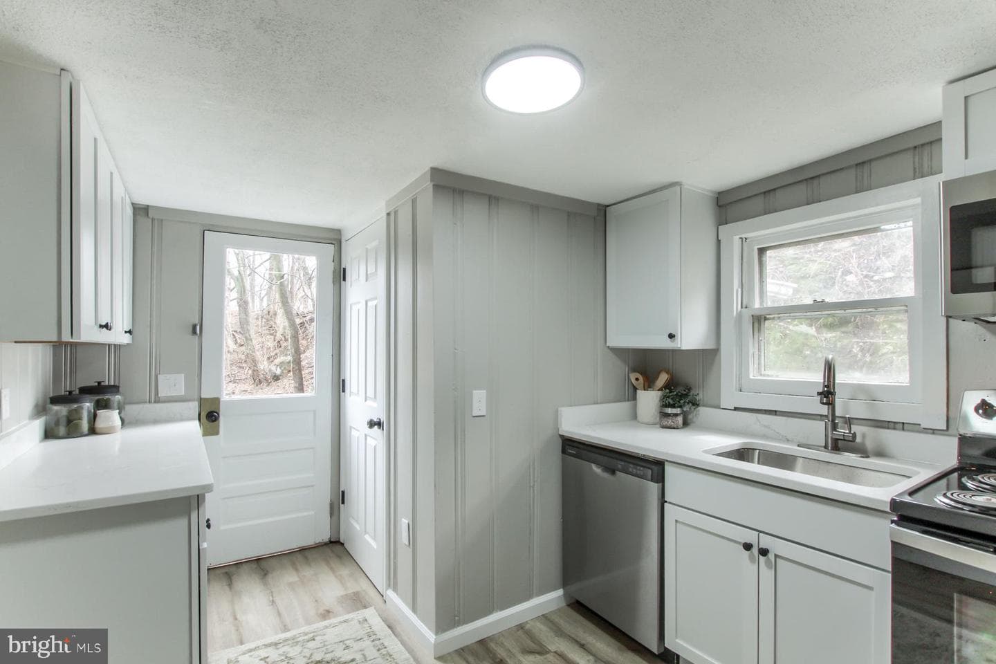 217 Limekiln Road photo 7