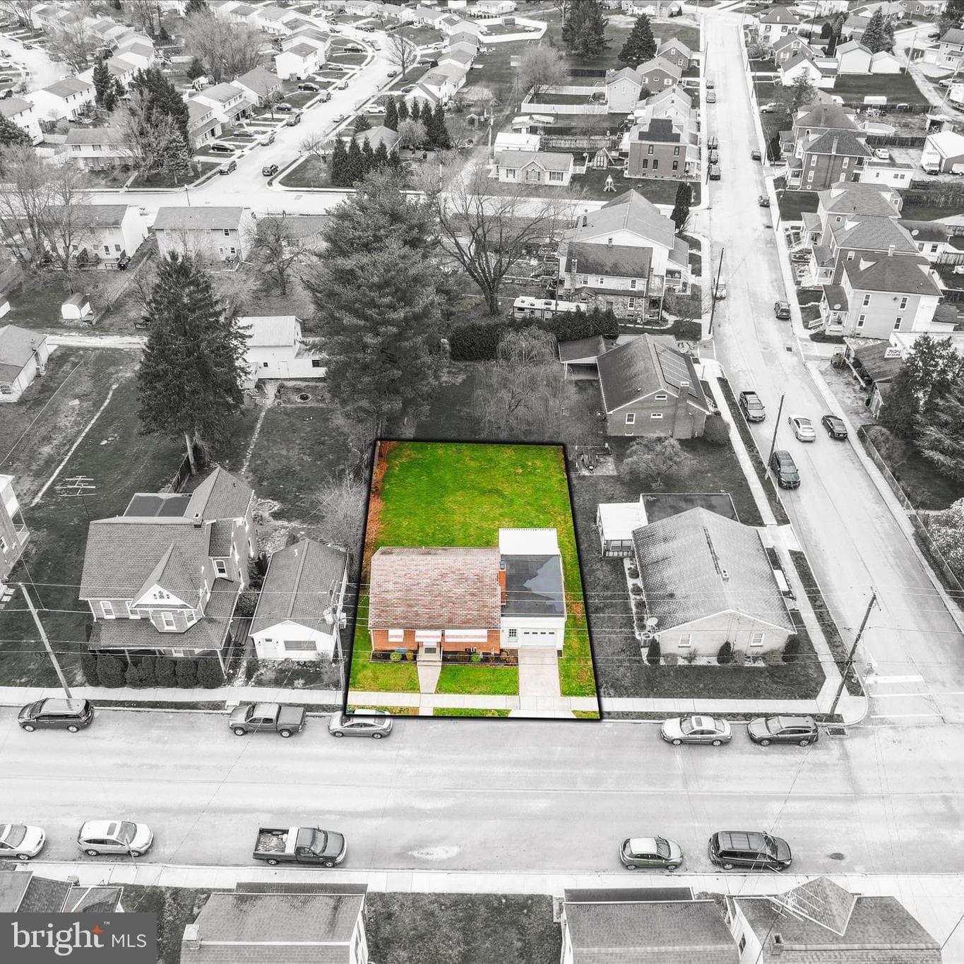 566 Baer Avenue photo 34