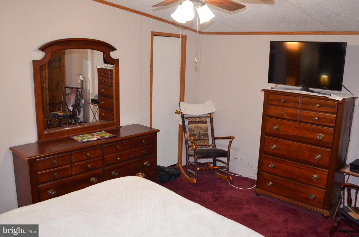 252 James Way photo 16