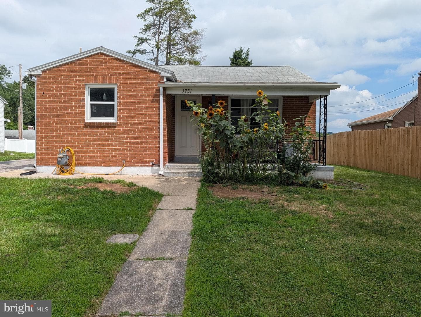 1731 6th Avenue, York