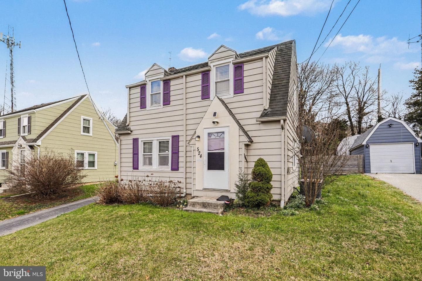 524 Hillcrest Road photo 2