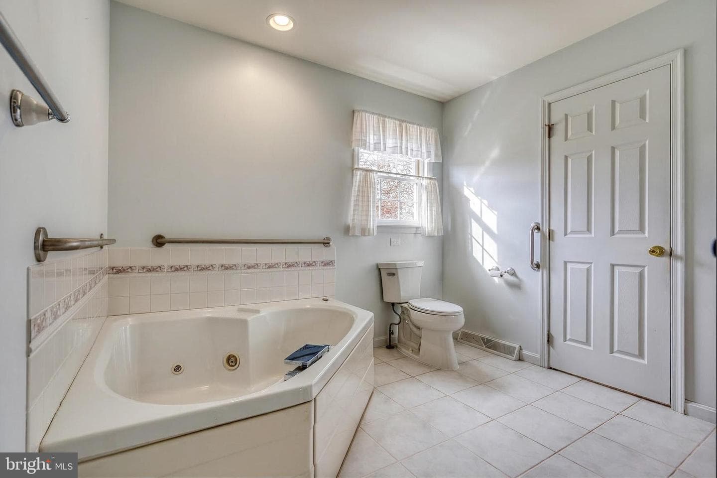 596 Beinhower Road photo 25