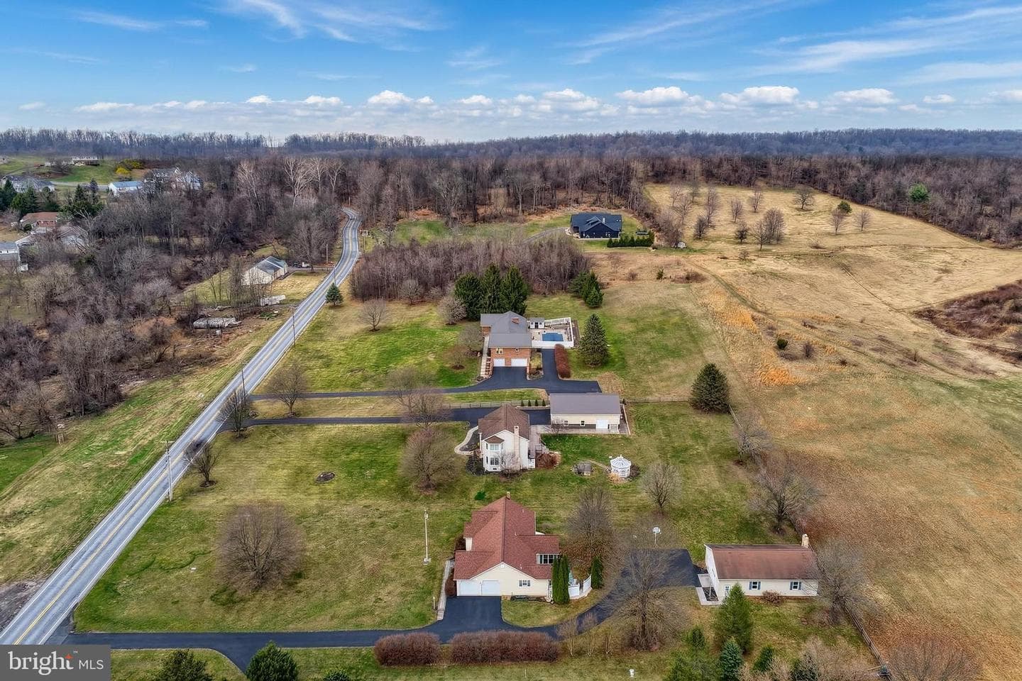 596 Beinhower Road photo 52