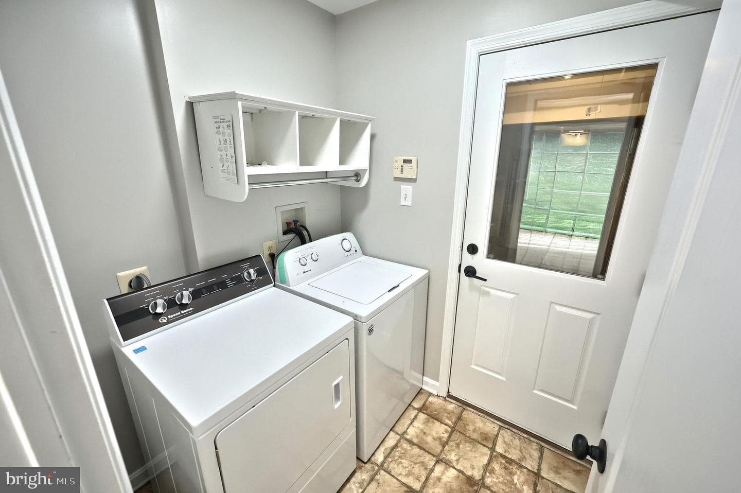735 Clydesdale Drive photo 36