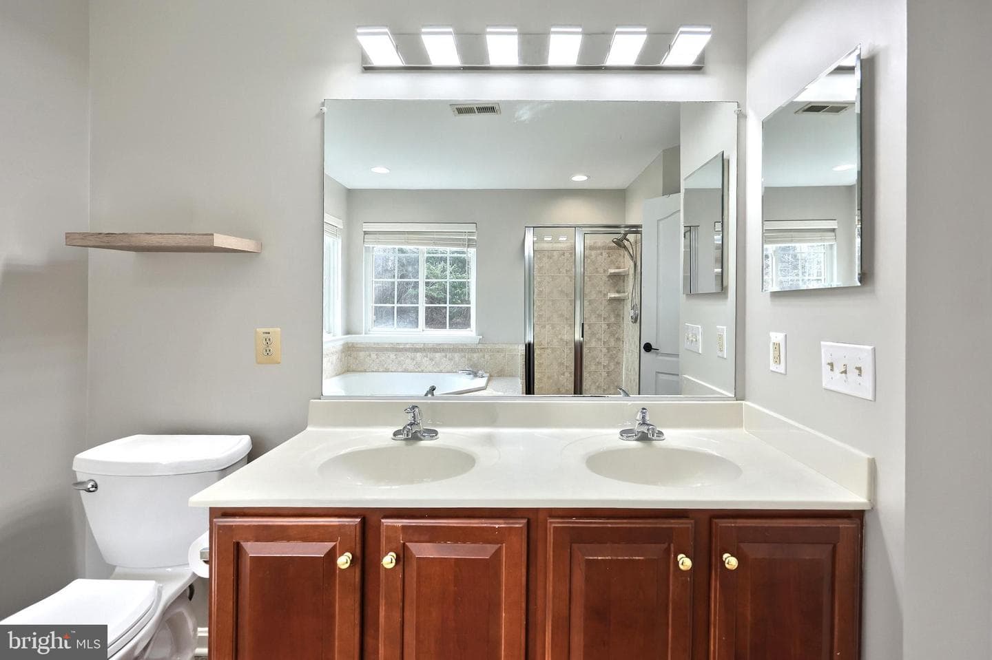 735 Clydesdale Drive photo 48
