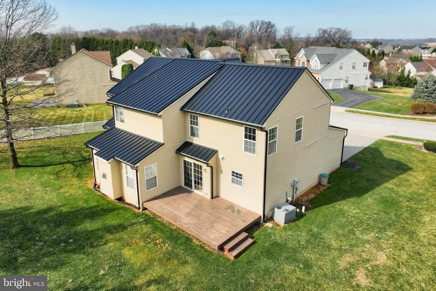 735 Clydesdale Drive photo 8