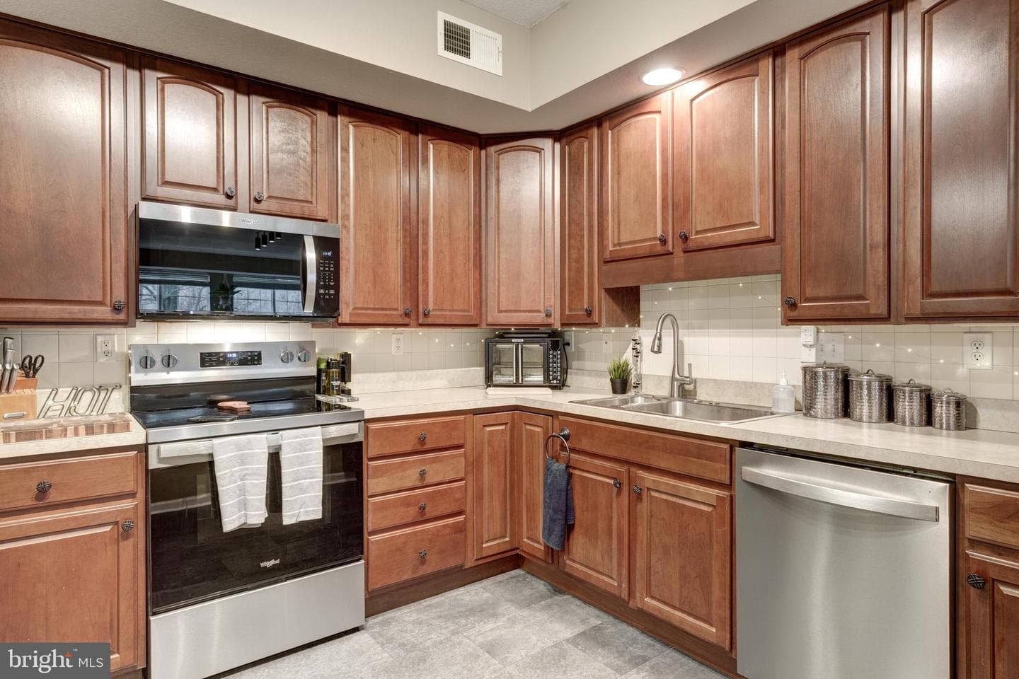304 N Marshview Road #304 photo 12