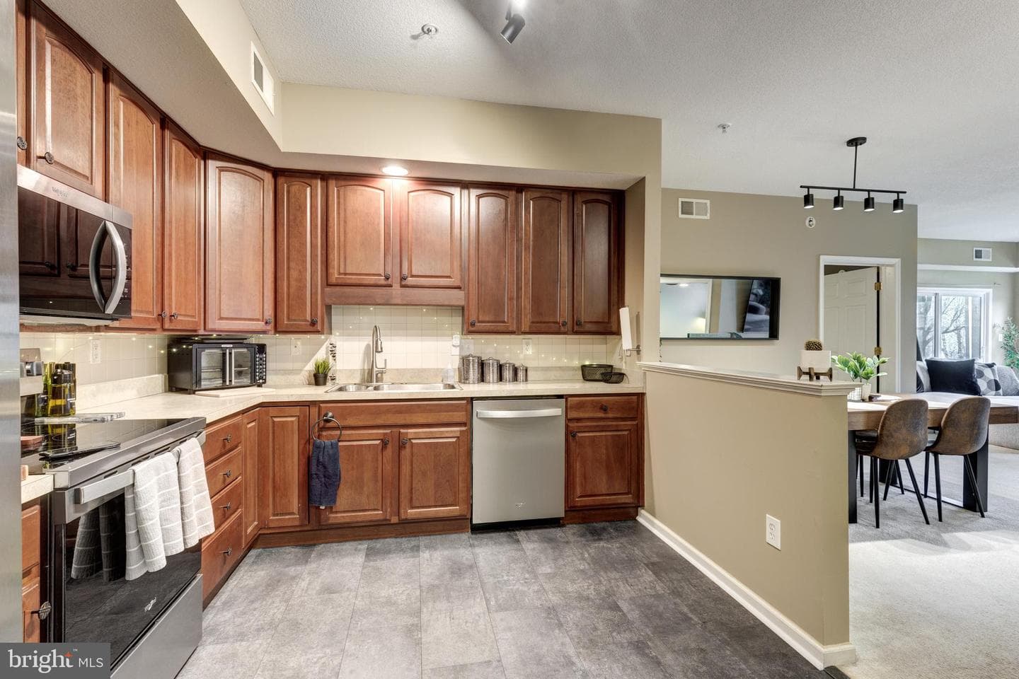 304 N Marshview Road #304 photo 15