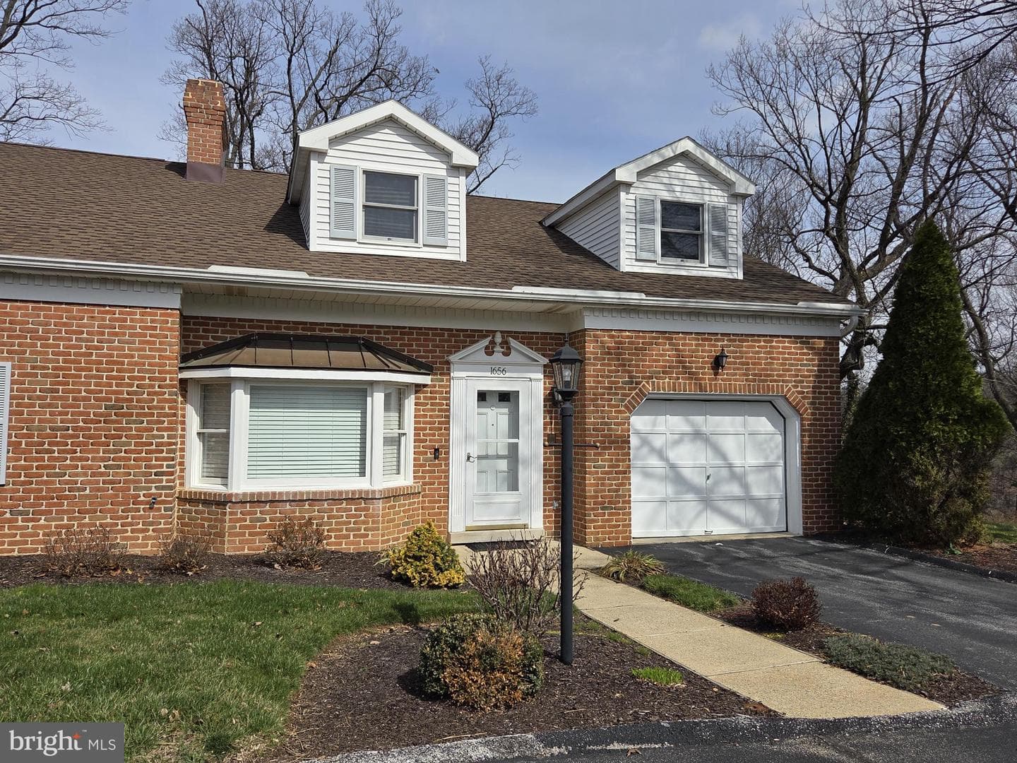 1656 Wyntre Brooke Drive #1656 photo 2