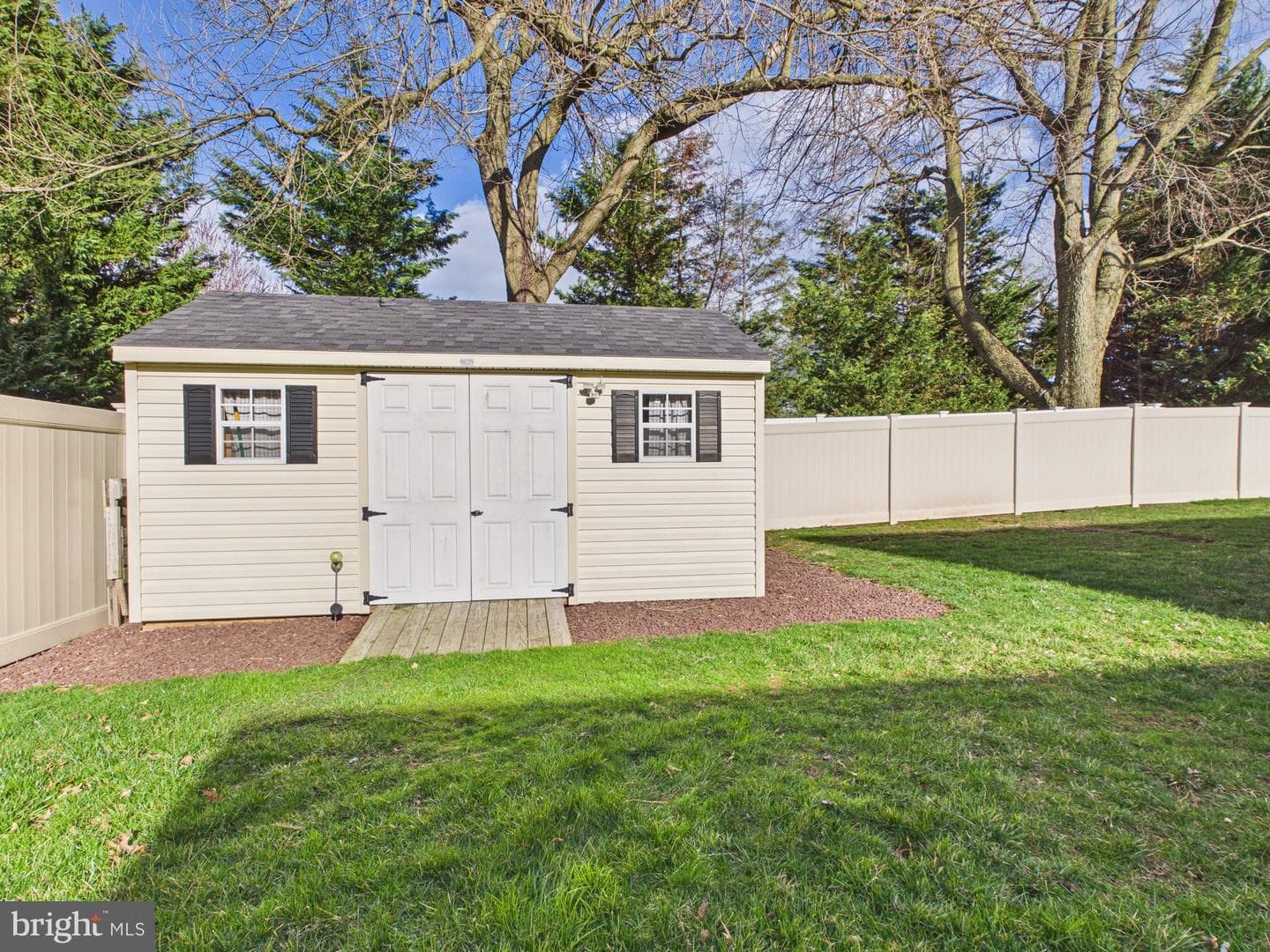 359 Kirkham Drive photo 54