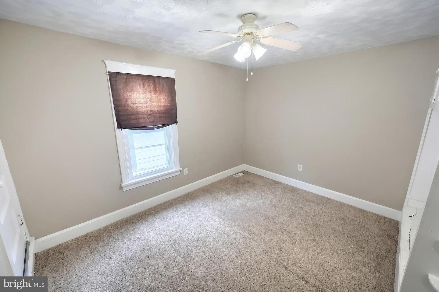 583 Mcallister Street photo 18