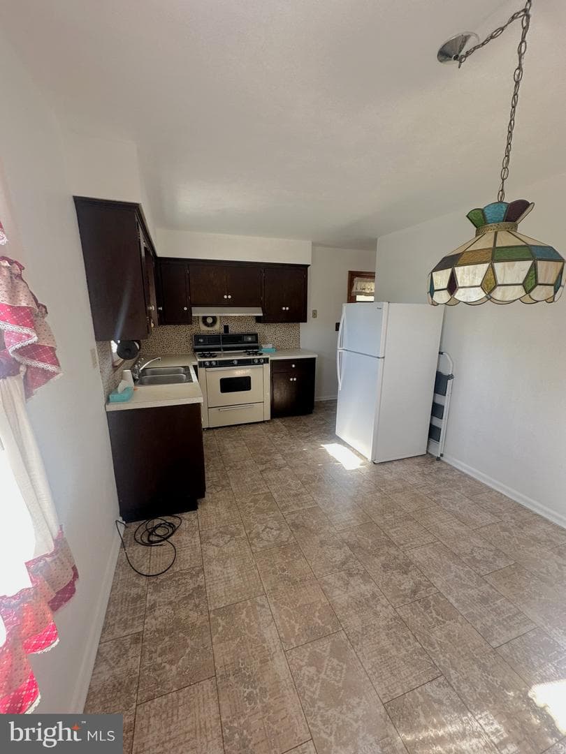 316 Moul Avenue photo 10
