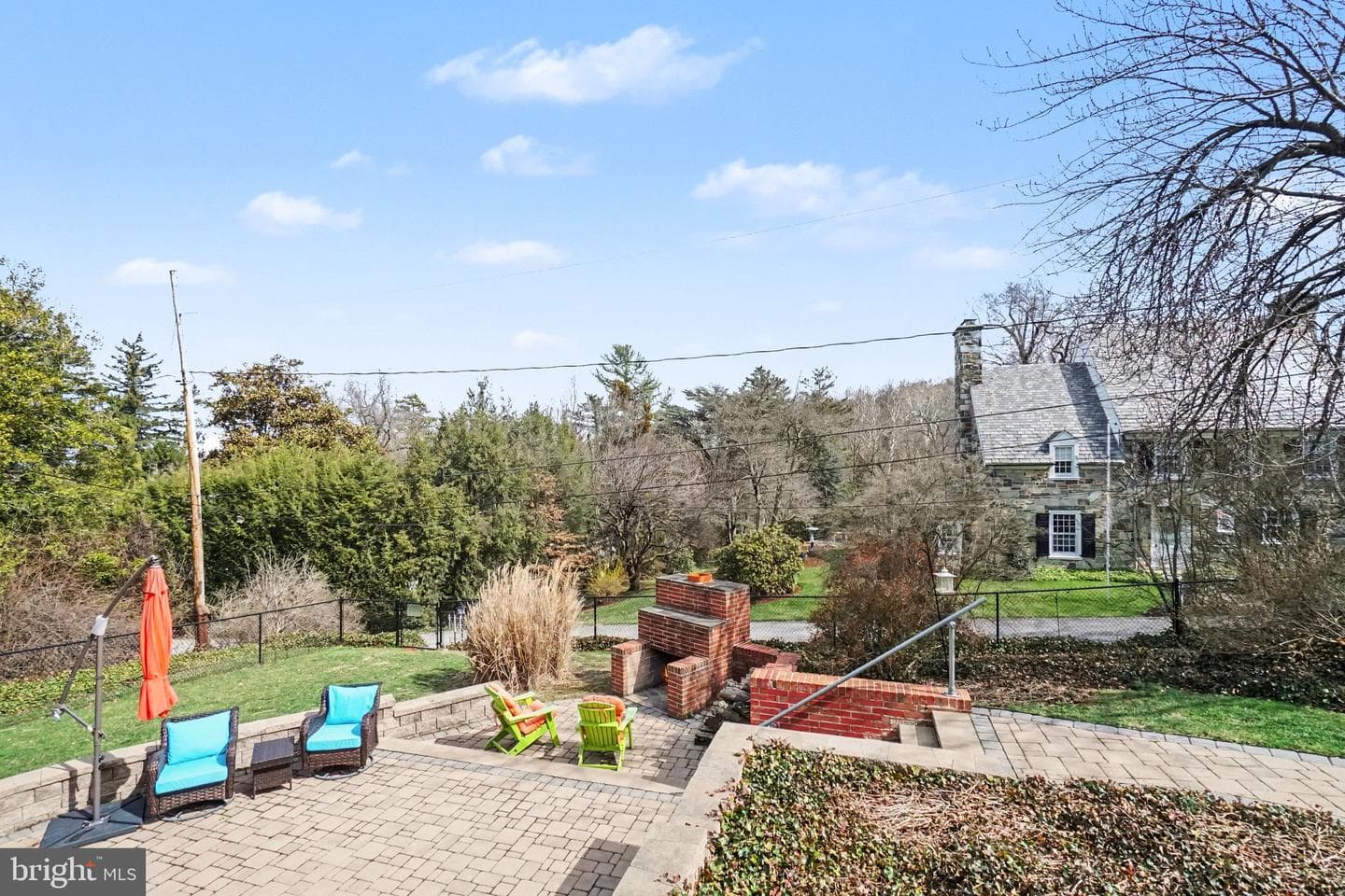 1353 Clover Lane photo 4