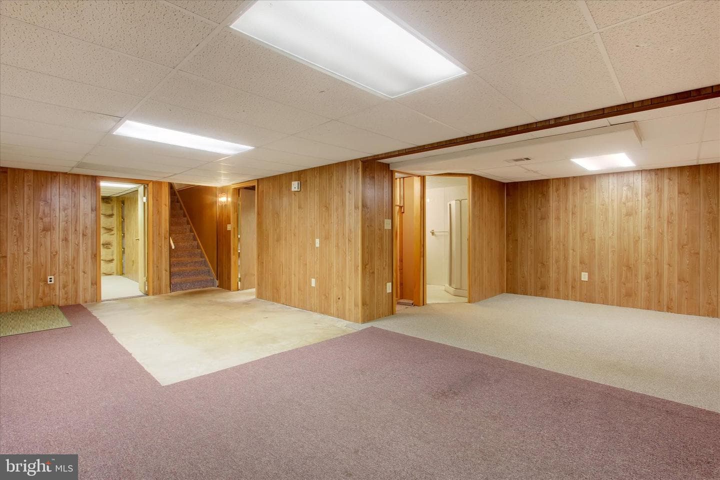 233 Lena Drive photo 32