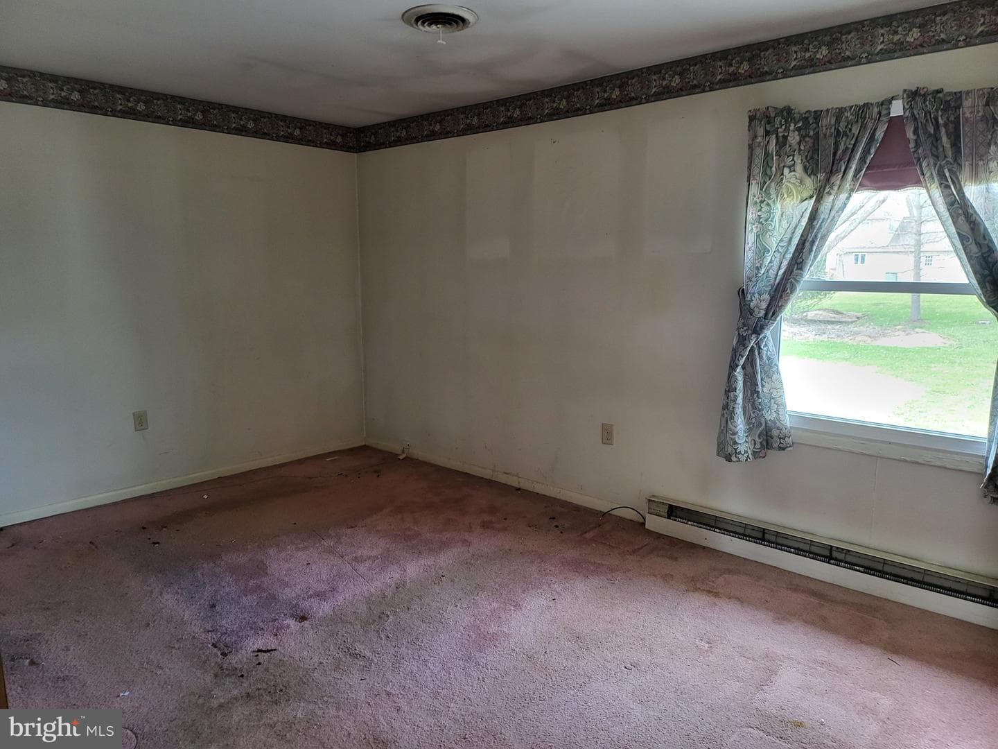 707 Wyndamere Road photo 12