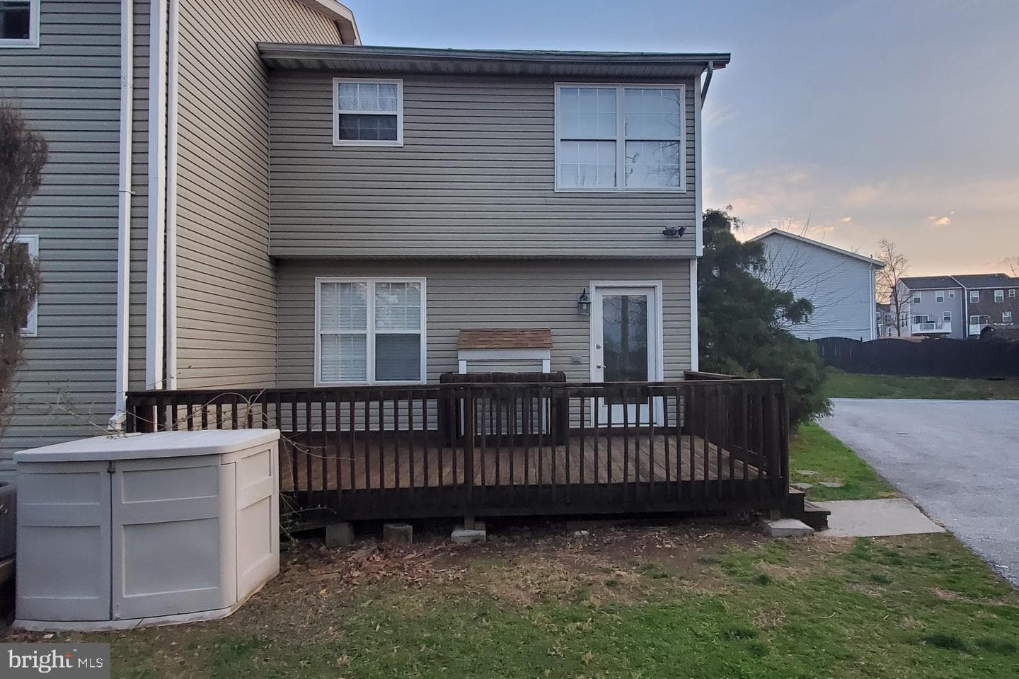 170 Morningstar Court photo 27