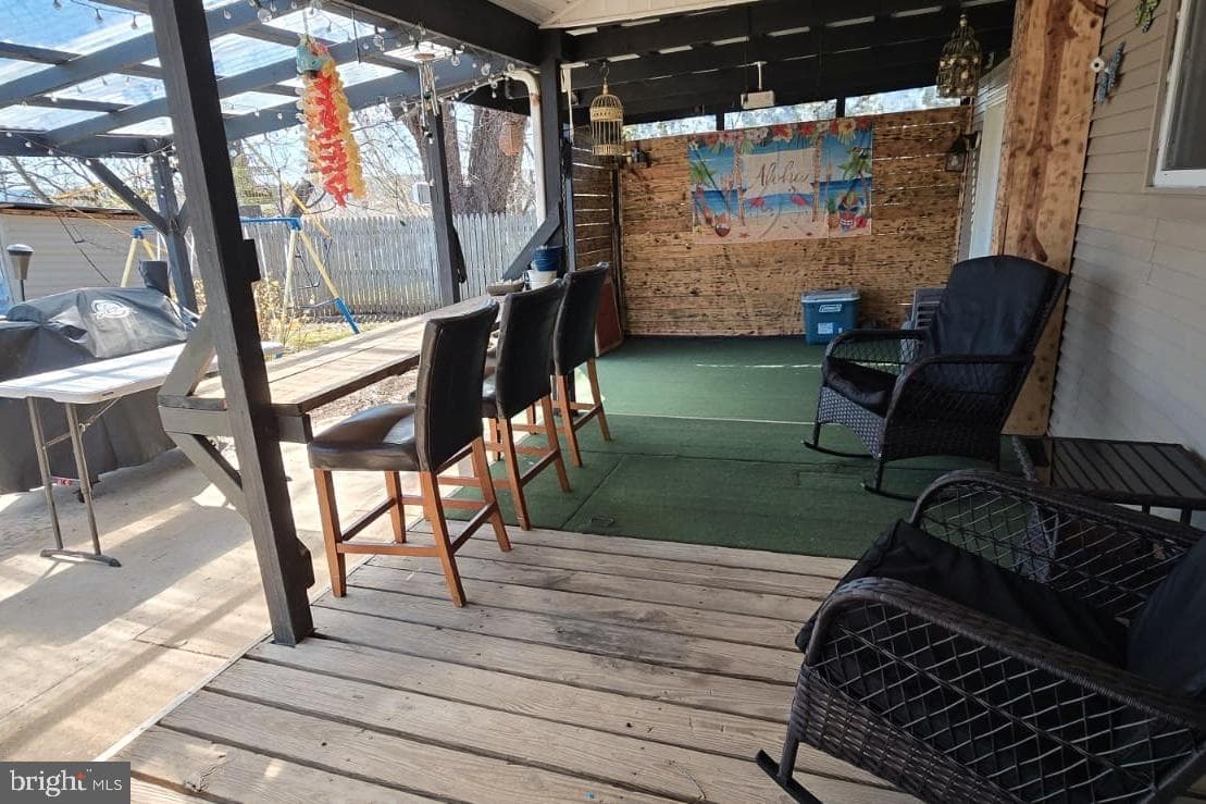 1122 Hanover Road photo 32