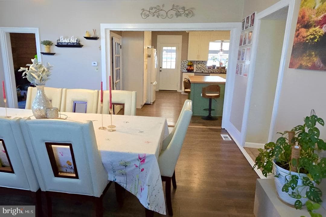 1122 Hanover Road photo 8