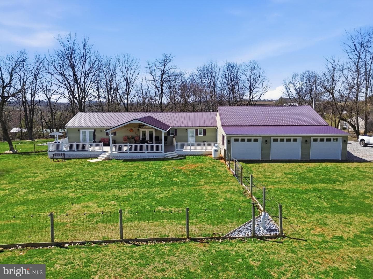 1025 White Oak Road photo 4