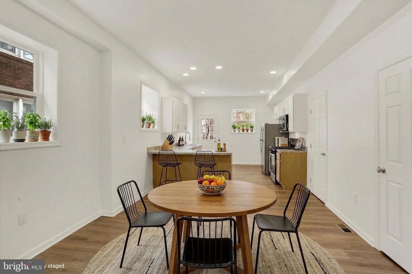 116 Lafayette Street photo 10