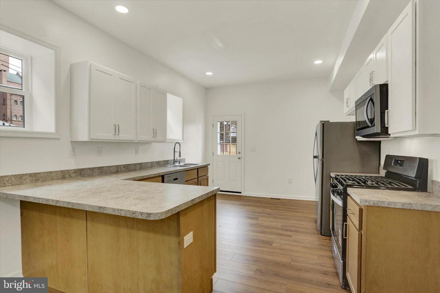 116 Lafayette Street photo 14