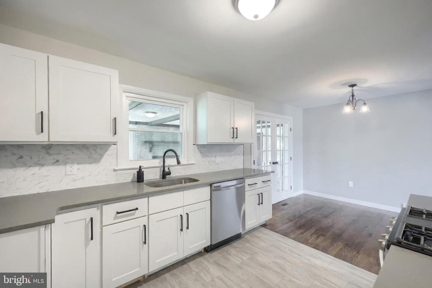 264 Cherry Street photo 17