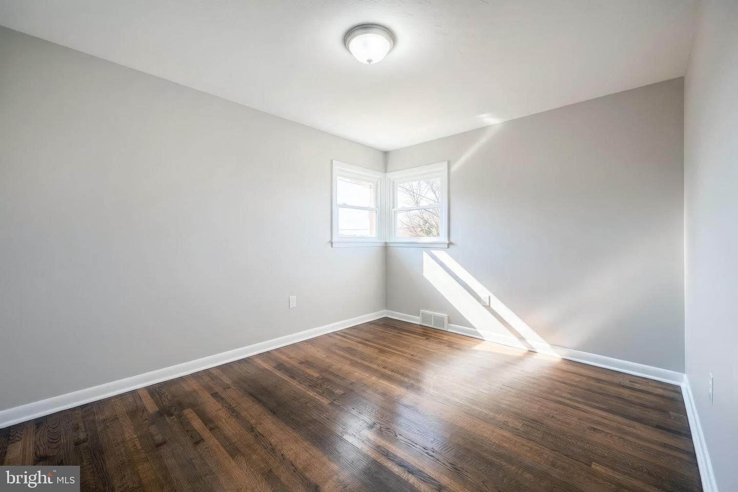 264 Cherry Street photo 27