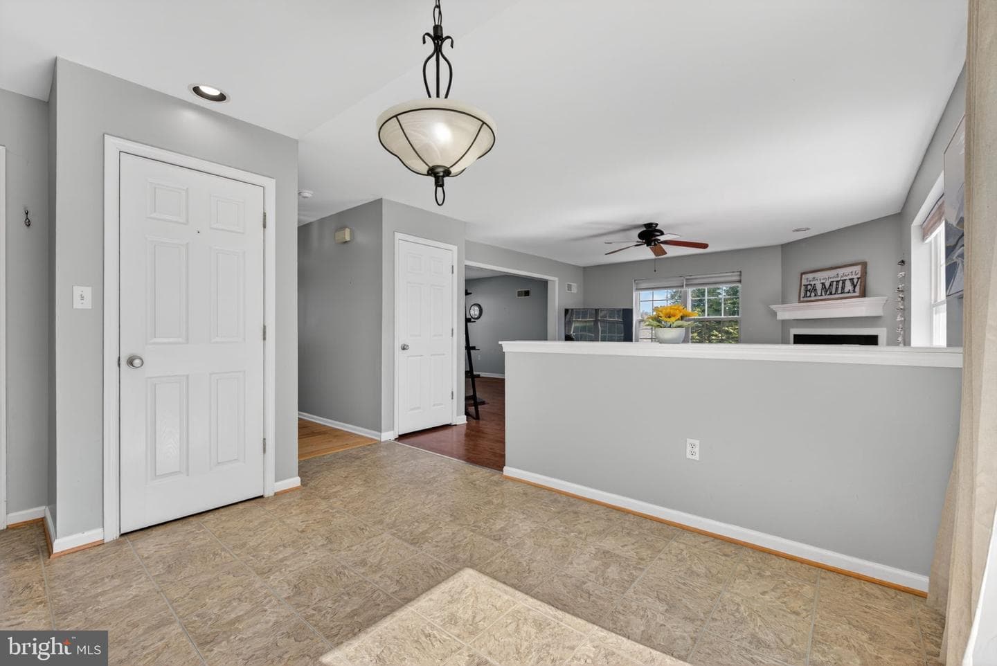 212 Sunset Circle photo 14