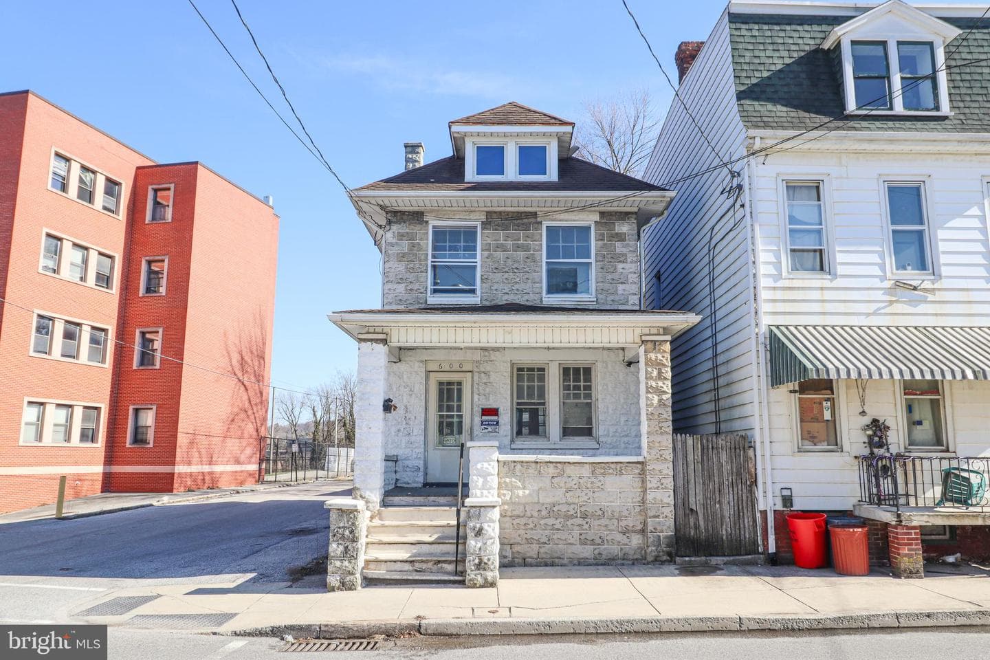 600 W College Avenue, York