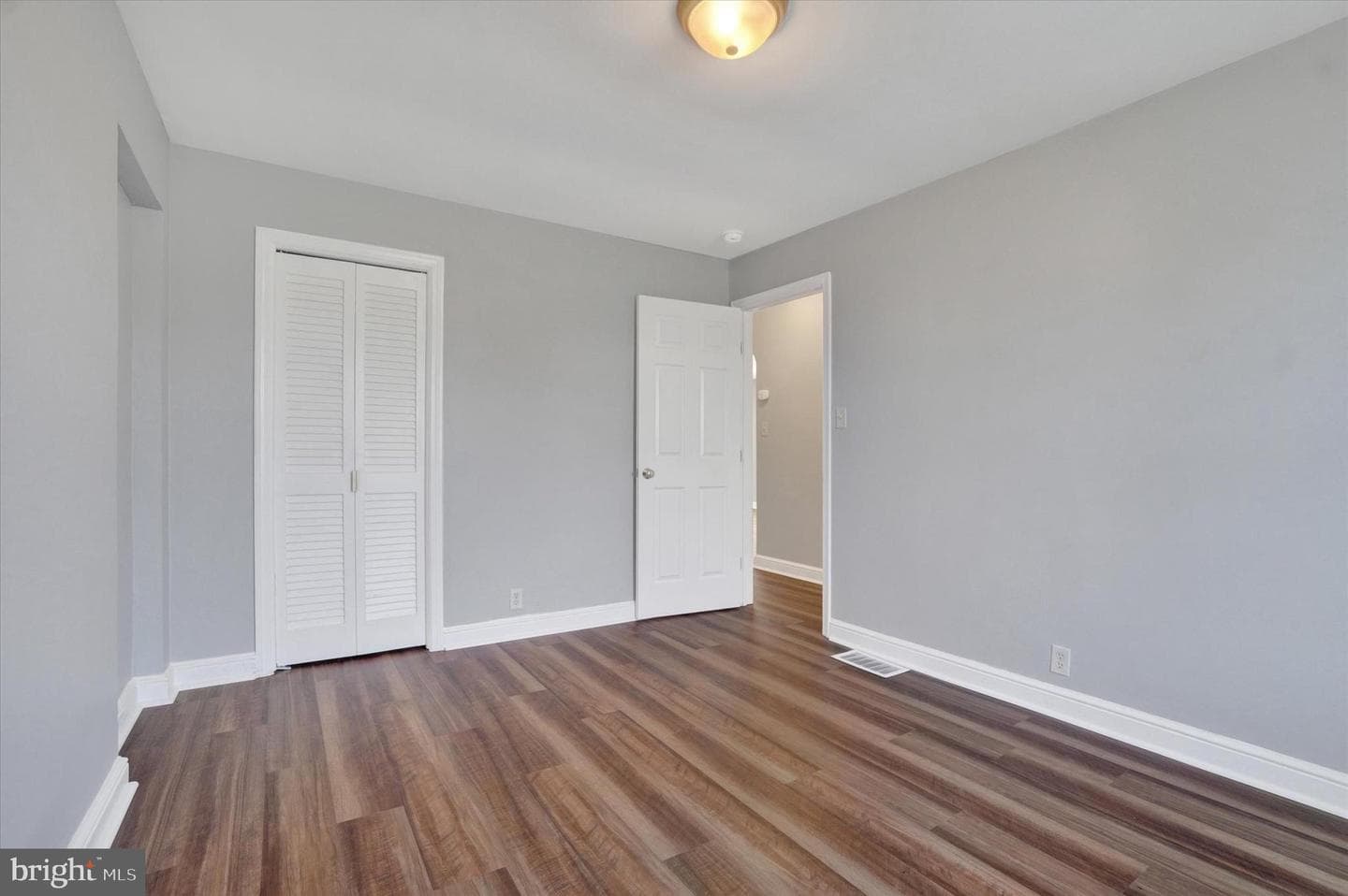 1423 Filbert Street photo 16