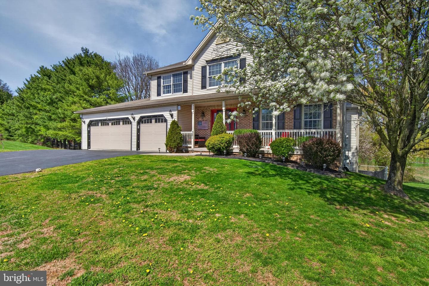 381 Benyou Lane, New Cumberland