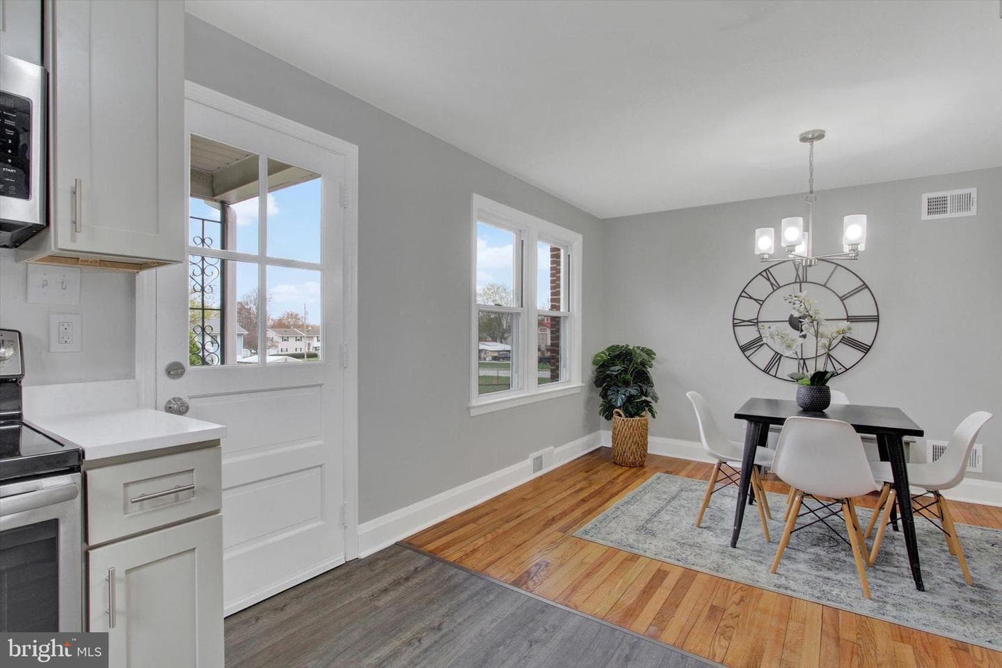 115 Sherman Street photo 5