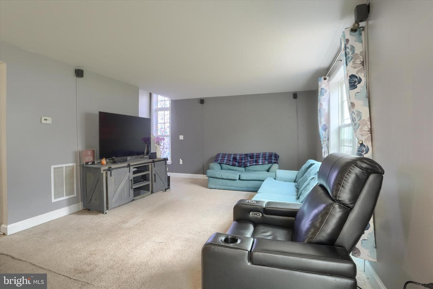 70 Shalimar Drive photo 23