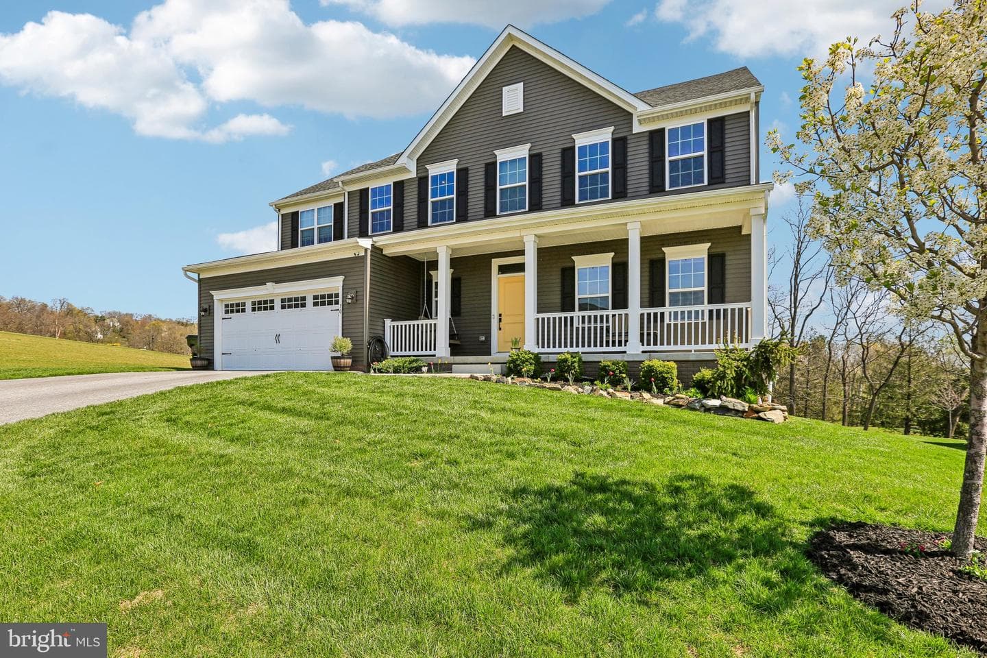 70 Lady Harrington Drive photo 2